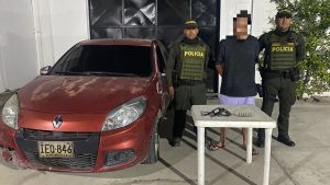 En el Rodadero fue capturado por la Policía de Santa Marta en flagrancia presunto participante del hecho delictivo con un arma de fuego